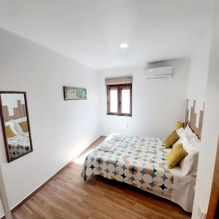 Casa Barbara - No Centro Historico De Aljezur Villa Kültér fotó