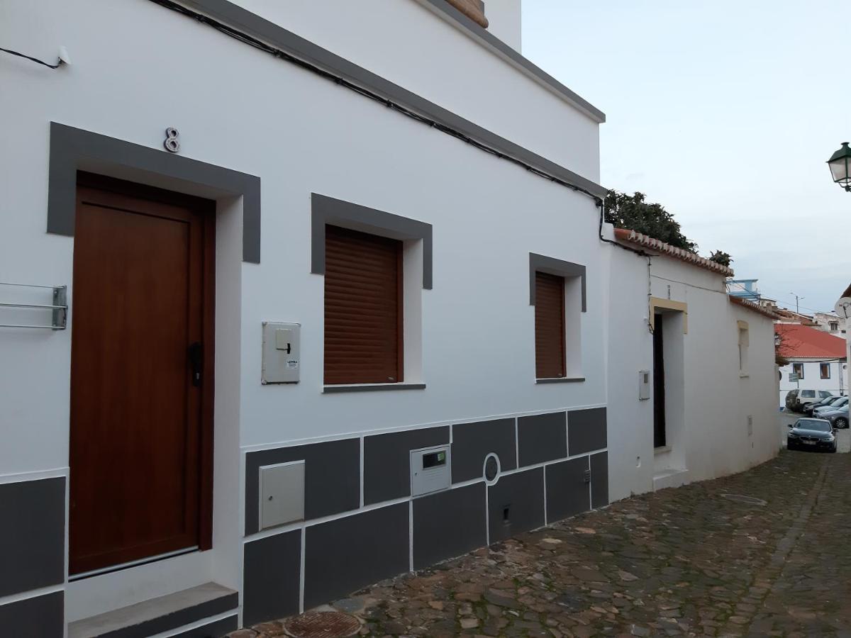 Casa Barbara - No Centro Historico De Aljezur Villa Kültér fotó