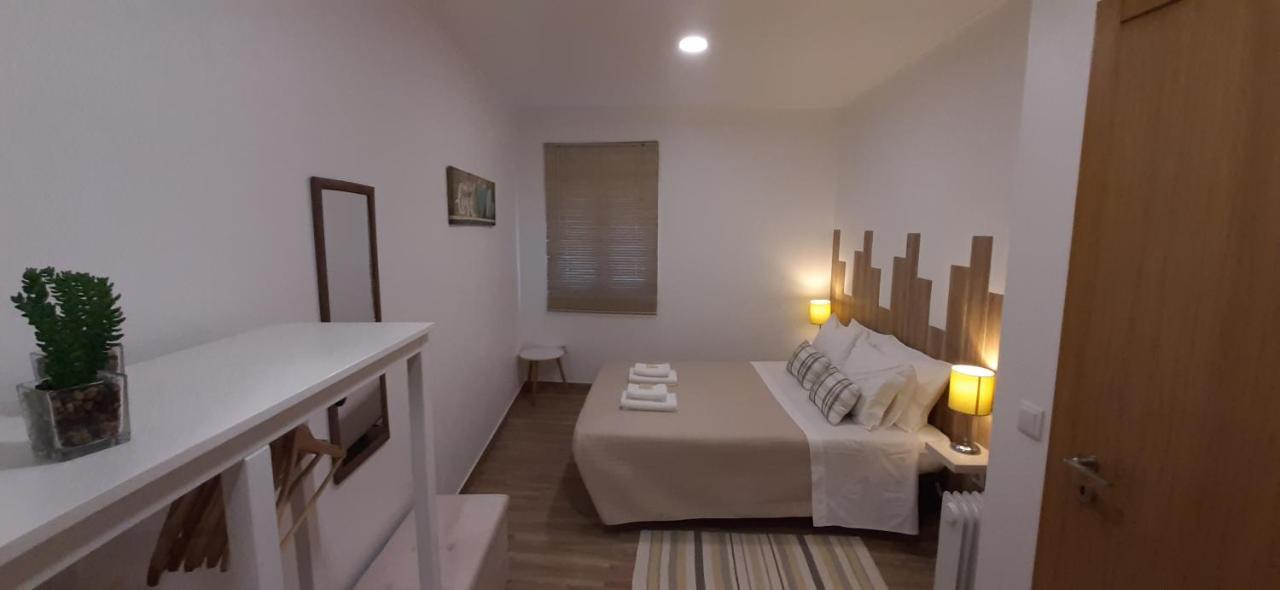Casa Barbara - No Centro Historico De Aljezur Villa Kültér fotó